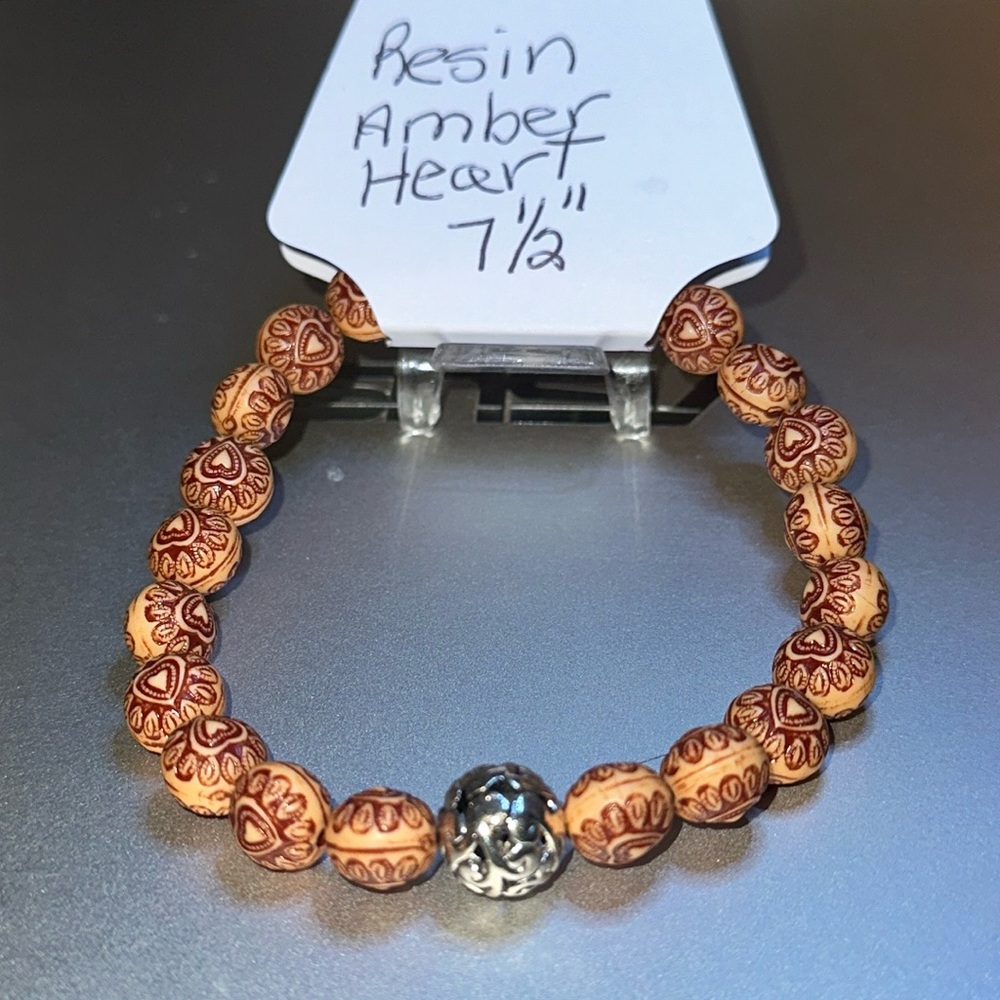 Hand Crafted Resin Amber Heart Stretch Bracelet